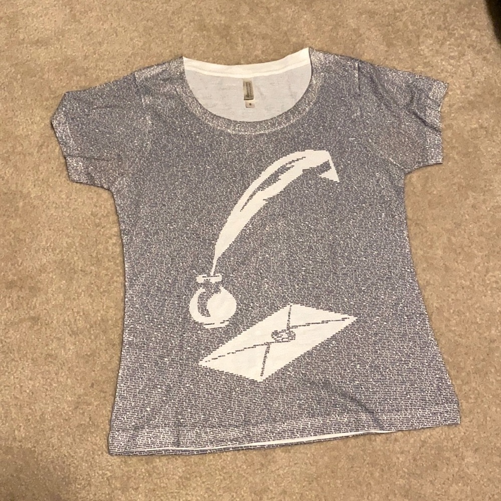 👗 BOGO Pride and prejudice t-shirt